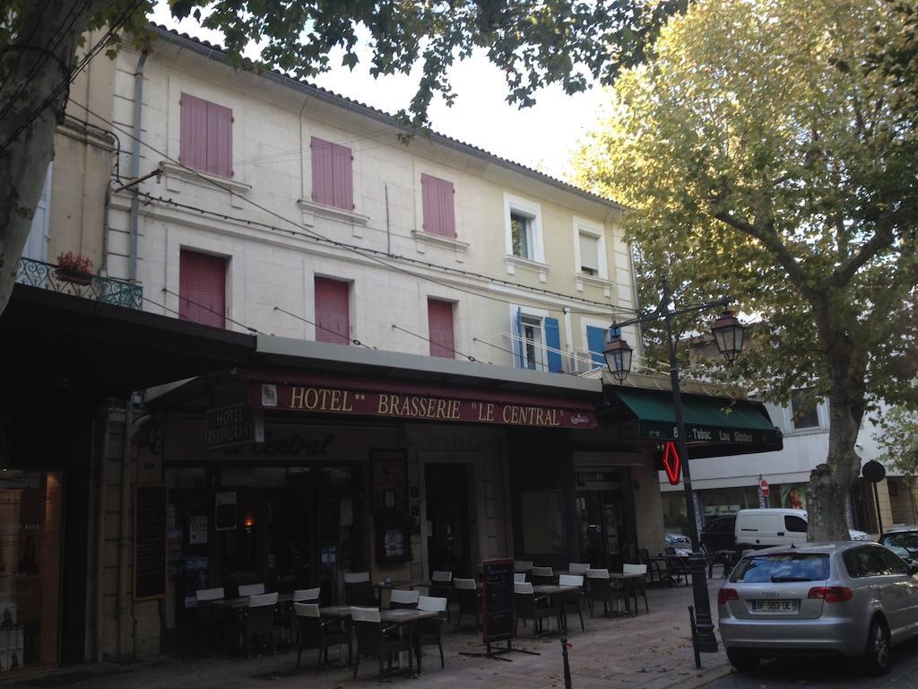 Hotel Restaurant Le Central Шаторенар Экстерьер фото